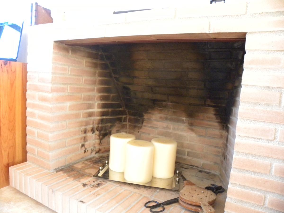 El Jardin De Los Gatos Apartament Caces Kültér fotó